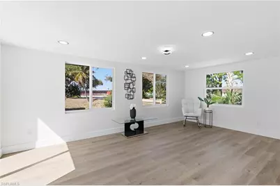 1021 April Ln, North Fort Myers, FL 33903 - Photo 38