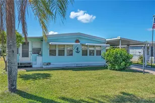 26033 Princess Ln, Bonita Springs, FL 34135 - Photo 18