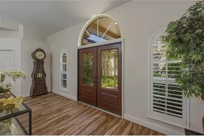 3420 Bedford Ct, Naples, FL 34112 - Photo 4