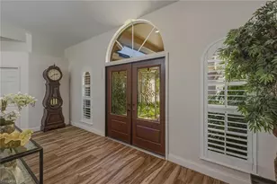 3420 Bedford Ct, Naples, FL 34112 - Photo 4