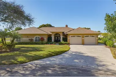 3420 Bedford Ct, Naples, FL 34112 - Photo 2