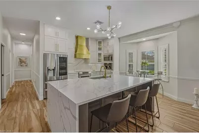 3420 Bedford Ct, Naples, FL 34112 - Photo 8