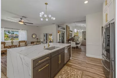 3420 Bedford Ct, Naples, FL 34112 - Photo 12