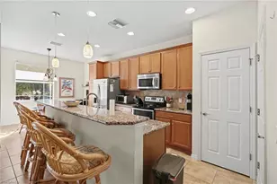 28011 Pisces Ln, Bonita Springs, FL 34135 - Photo 4