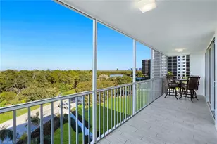 5 Bluebill Ave, Naples, FL 34108 - Photo 14