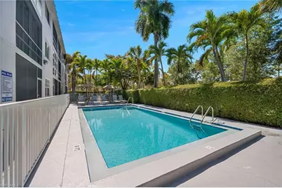 72 7th St S #108, Naples, FL 34102 - Photo 8