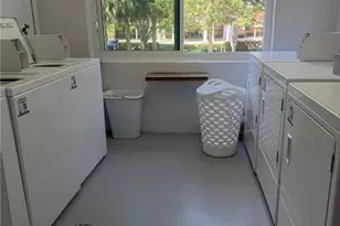 72 7th St S, Naples, FL 34102 - Photo 14