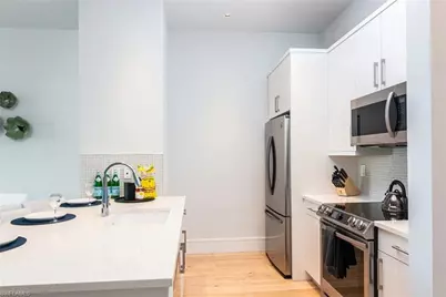 101 8th St S #305, Naples, FL 34102 - Photo 2