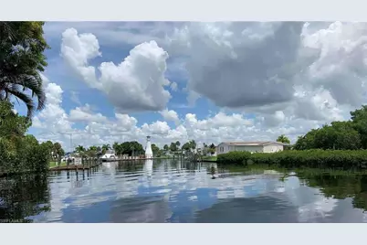 5731 Captain John Smith Loop, North Fort Myers, FL 33917 - Photo 40