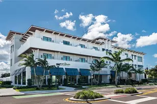 101 8th St S, Naples, FL 34102 - Photo 2