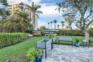 11030 Gulf Shore Dr, Naples, FL 34108 - Photo 30