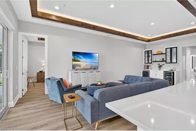 3778 Sapphire Cove Cir, Naples, FL 34114 - Photo 16