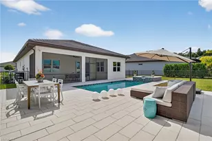 3778 Sapphire Cv Cir, Naples, FL 34114 - Photo 6