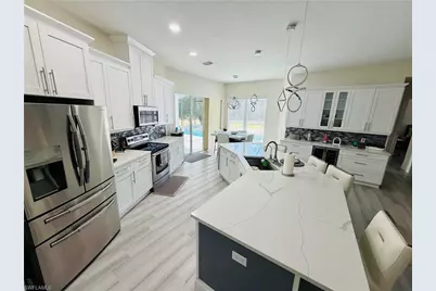 3960 1st Ave NW, Naples, FL 34119 - Photo 10