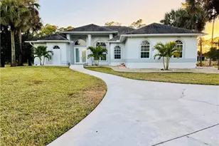 3960 1st Ave NW, Naples, FL 34119 - Photo 1