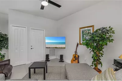 4832 18th St E, Naples, FL 34120 - Photo 10