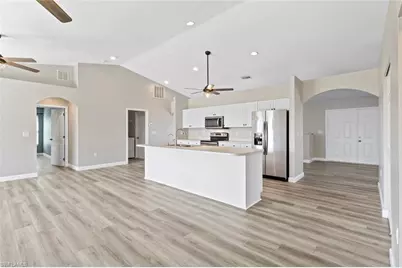 101 NW 18th Ave, Cape Coral, FL 33993 - Photo 6