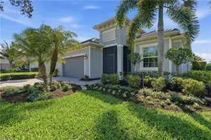 15194 Blue Bay Cir, Fort Myers, FL 33913 - Photo 2