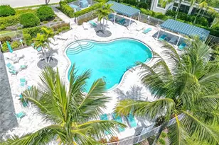 6940 Avalon Cir, Naples, FL 34112 - Photo 2