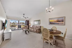 855 New Waterford Dr, Naples, FL 34104 - Photo 2