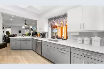228 NW 12th Ln, Cape Coral, FL 33993 - Photo 8