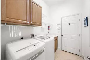 6078 Highwood Park Ct, Naples, FL 34110 - Photo 22