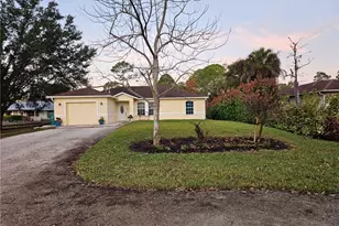 521 18th St SE, Naples, FL 34117 - Photo 2