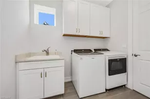 28041 Captiva Shell Loop, Bonita Springs, FL 34135 - Photo 12