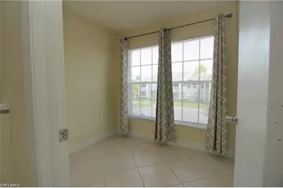 194 Santa Clara Dr #194, Naples, FL 34104 - Photo 8