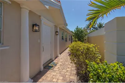 7848 Ionio Ct, Naples, FL 34114 - Photo 10