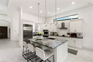 7509 Lantana Cir, Naples, FL 34119 - Photo 8