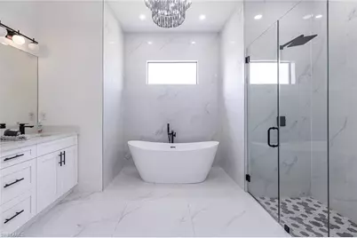 1005 NE 9th Ter, Cape Coral, FL 33909 - Photo 14