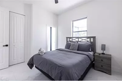 1005 NE 9th Ter, Cape Coral, FL 33909 - Photo 18