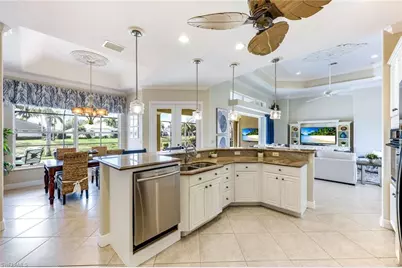 4568 Merganser Ct, Naples, FL 34119 - Photo 10