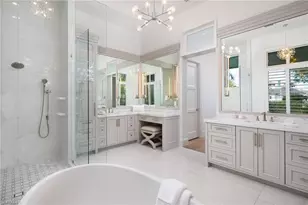 3636 Crayton Rd, Naples, FL 34103 - Photo 18