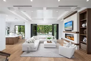 3636 Crayton Rd, Naples, FL 34103 - Photo 8