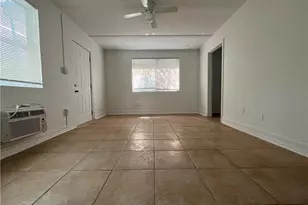 76 Crescent Lake Dr, North Fort Myers, FL 33917 - Photo 8