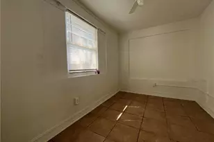 76 Crescent Lake Dr, North Fort Myers, FL 33917 - Photo 10