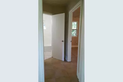 76 Crescent Lake Dr, North Fort Myers, FL 33917 - Photo 12