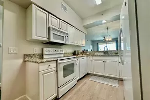 2720 Cypress Trace Cir, Naples, FL 34119 - Photo 20