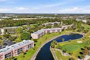 300 Forest Lakes Blvd, Naples, FL 34105 - Photo 22