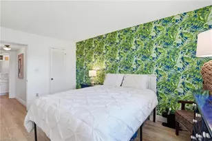 300 Forest Lakes Blvd, Naples, FL 34105 - Photo 18