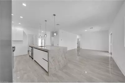 828 Genoa Ave S, Lehigh Acres, FL 33974 - Photo 8