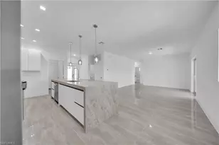 828 Genoa Ave S, Lehigh Acres, FL 33974 - Photo 8