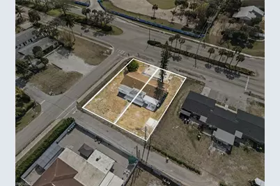 4375 Golden Gate Pkwy, Naples, FL 34116 - Photo 4