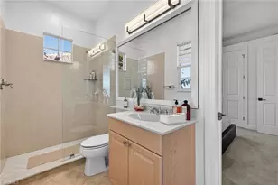 12095 Wicklow Ln, Naples, FL 34120 - Photo 24