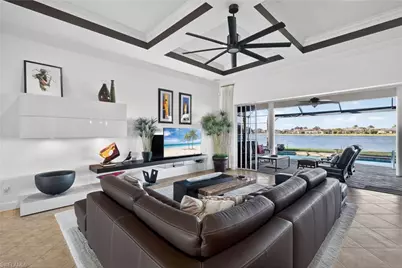 12095 Wicklow Ln, Naples, FL 34120 - Photo 4