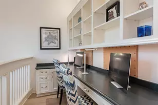 165 5th St S, Naples, FL 34102 - Photo 14