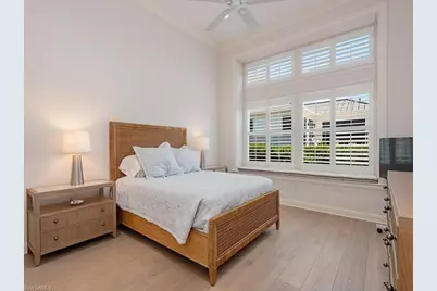 165 5th St S #3, Naples, FL 34102 - Photo 10