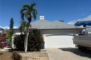 6062 Waterway Bay Dr, Fort Myers, FL 33908 - Photo 1